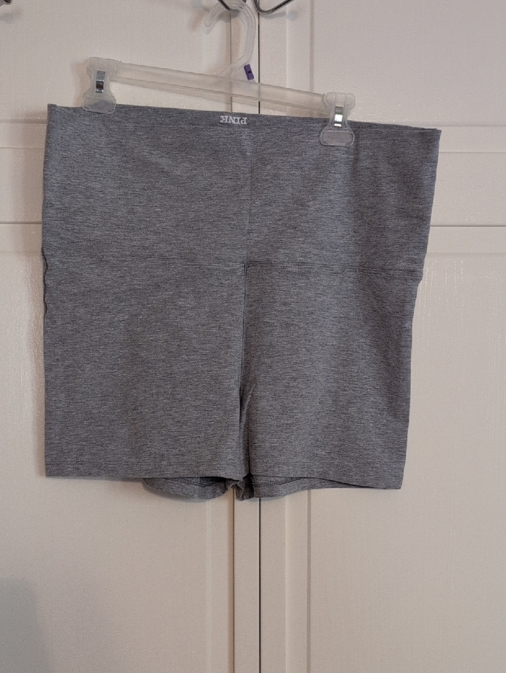 PINK Victoria's Secret Heather Gray Foldover Waist Yoga Shorts Size XL